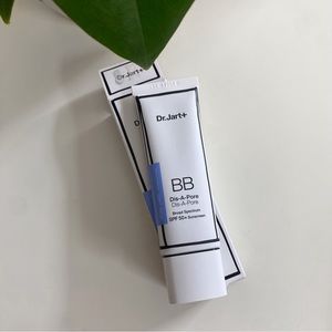 Brand new Dr. Jart+ Dis-a-Pore tinted sunscreen☀️🌴